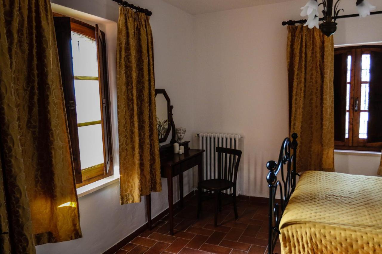 Agriturismo Bombina Montisi Exteriör bild