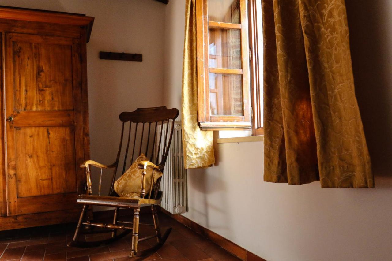 Agriturismo Bombina Montisi Exteriör bild