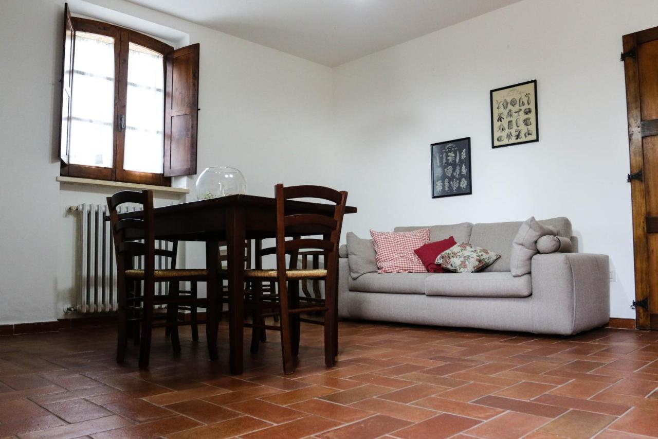 Agriturismo Bombina Montisi Exteriör bild