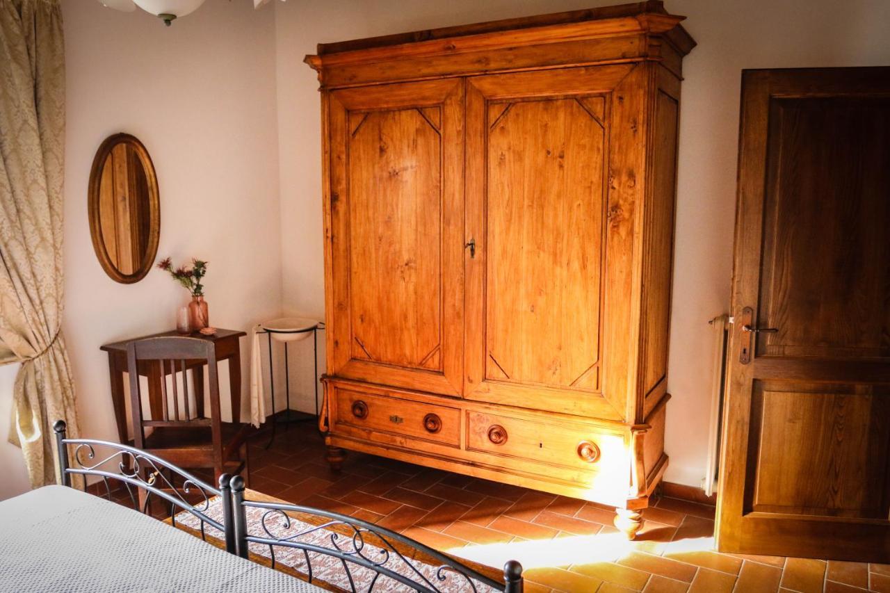 Agriturismo Bombina Montisi Exteriör bild
